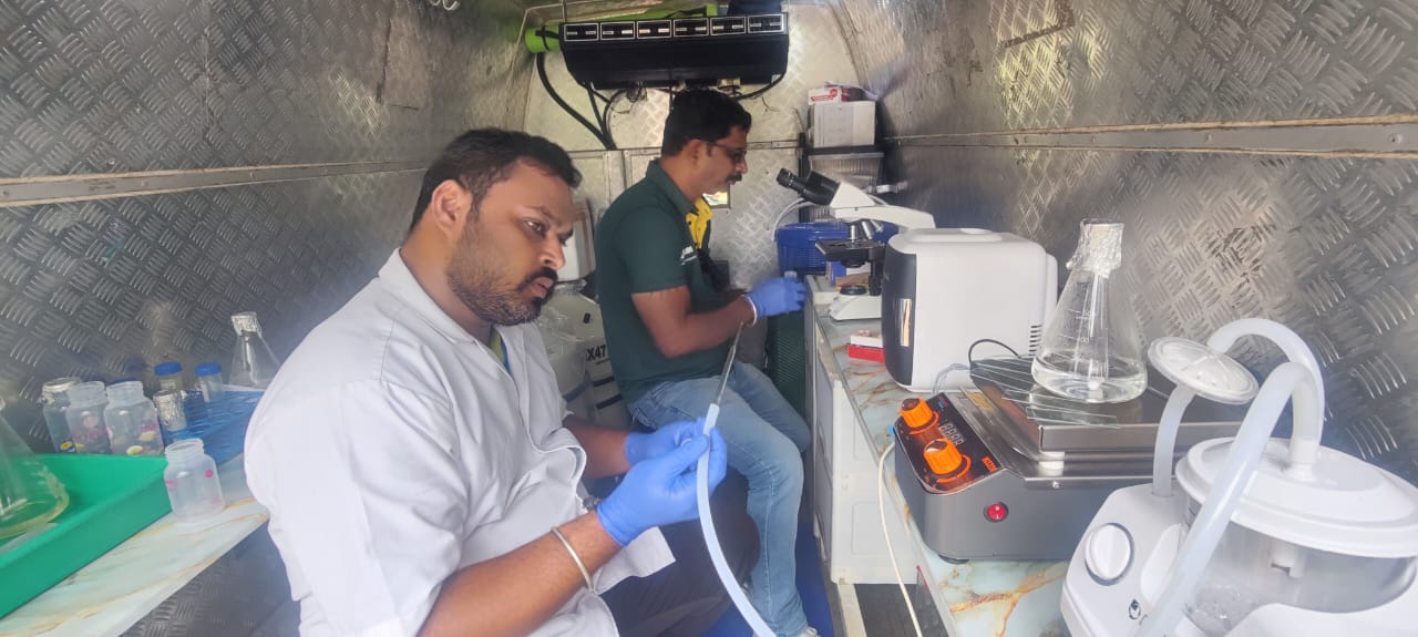 Mobile lab interior – semen processing